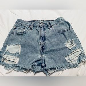 Distressed - LEVIS - Relaxed Fit - Denim Shorts